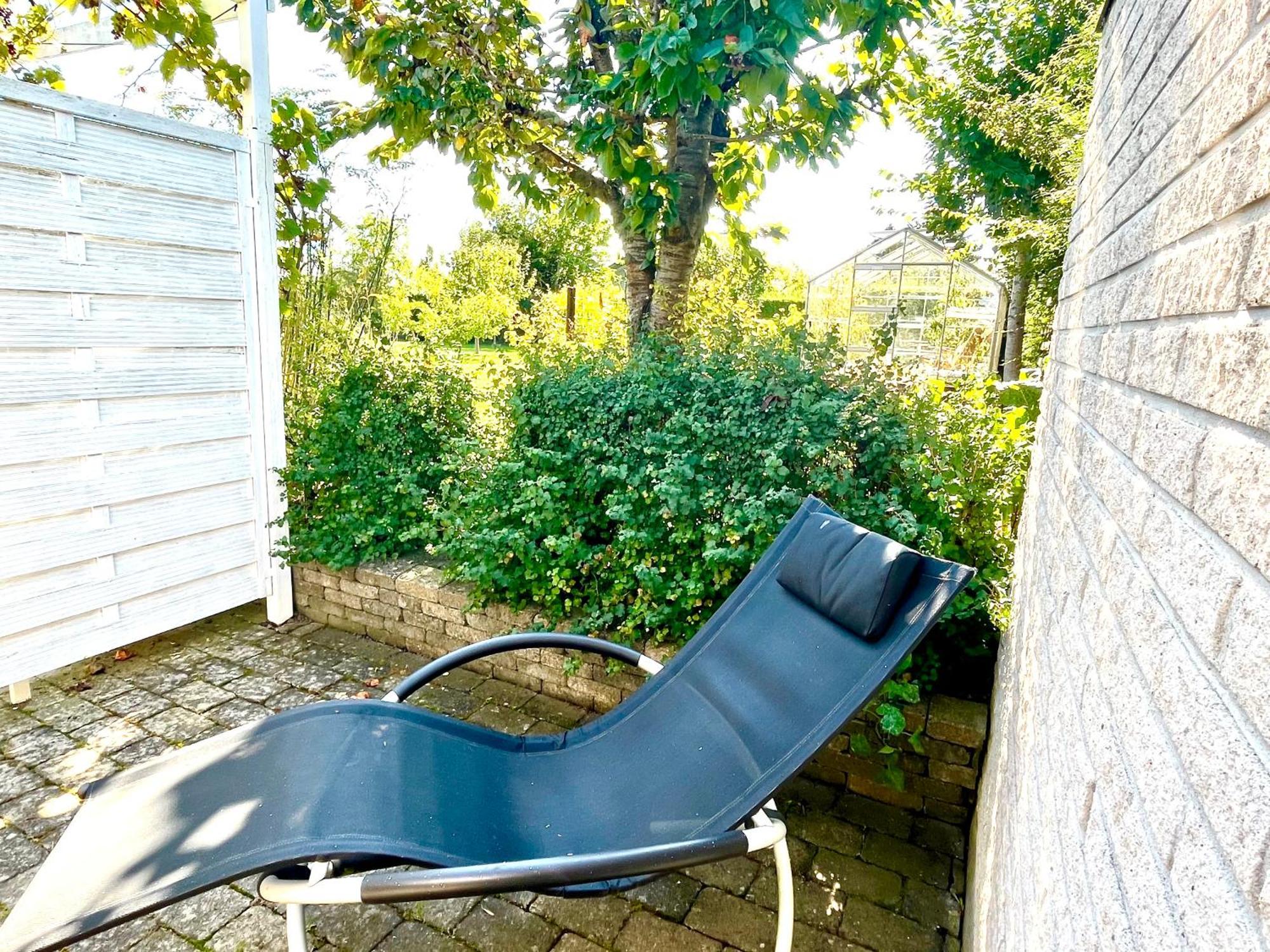 Cosy Apartment With Private Terrace Vallensbaek Exteriör bild